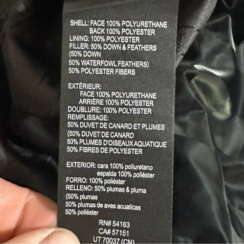 Karl Lagerfeld Paris Men's Shiny Bitmap Printed Black Down Puffer Jacket M NWOT - Picture 7 of 9